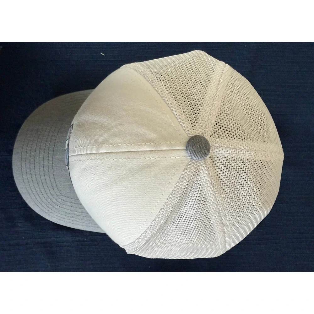 Travis Mathew Trucker Hat L-XL White Gray Summer Floral Logo Flexfit Golf Cap